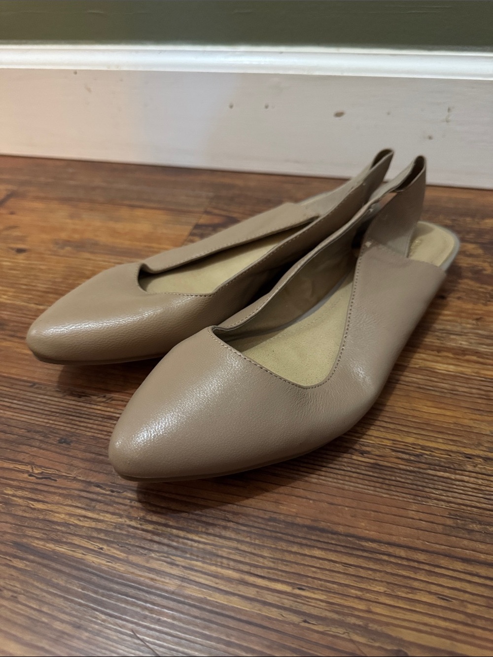 Kenneth Cole Reaction Women’s Taupe Slingback Pointed-Toe Flats